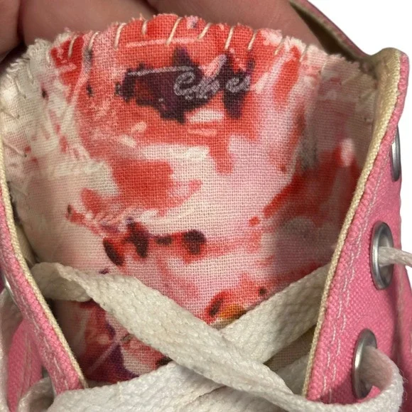 Converse Chuck Taylor All Star Low Top Pink Floral Tongue Sneaker M9007 Wome 6.5 - Picture 11 of 12
